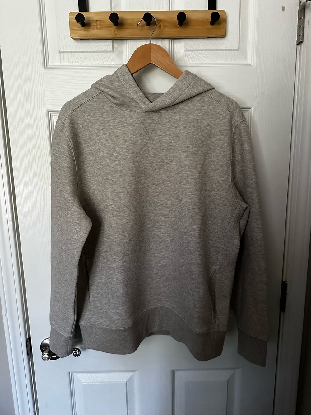 Banana Republic Men's Hooded Sweatshirt in Light Taupe